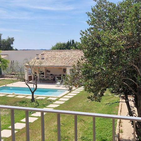Appartement Dans Un Mas Provencal Renove Saint-Hilaire-dʼOzilhan Extérieur photo